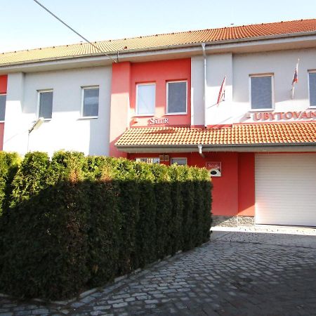 Nové Zámky Salur B&B 외부 사진
