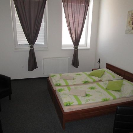Nové Zámky Salur B&B 외부 사진